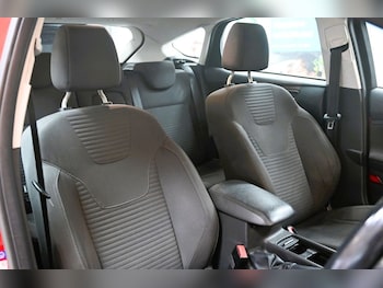 Used Ford Focus 2015 for sale - 78624137: Photo