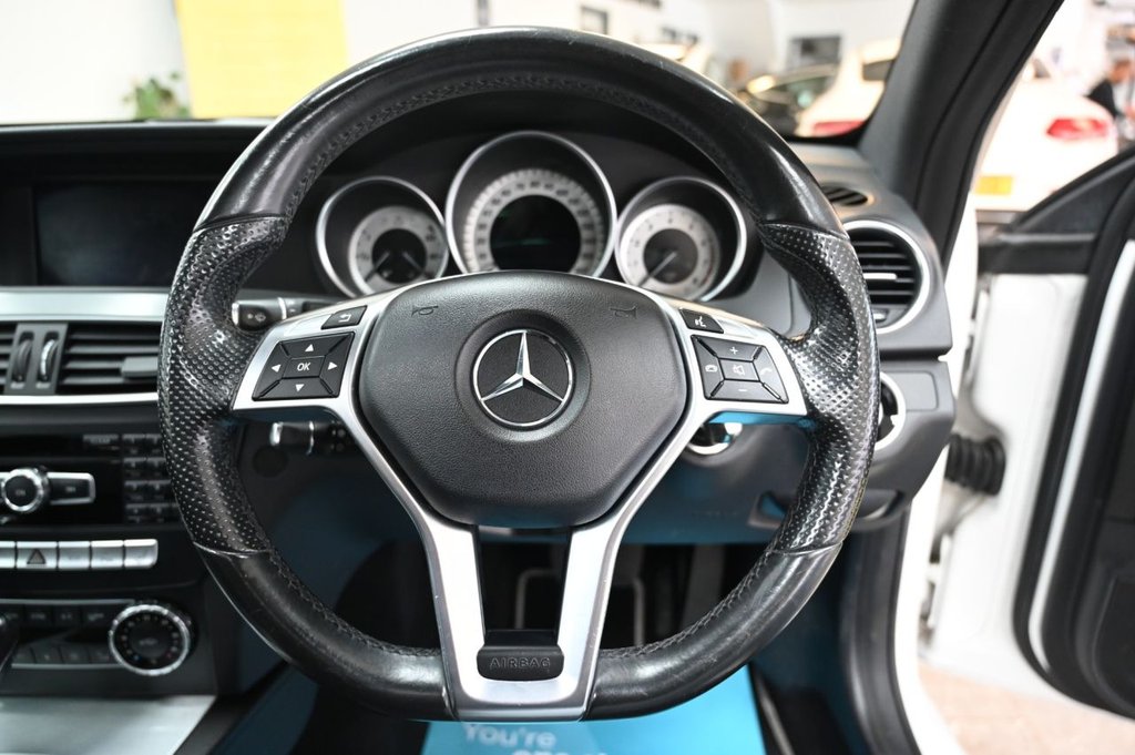 Used Mercedes-Benz C Class 2015 for sale - 77884941: Photo 15