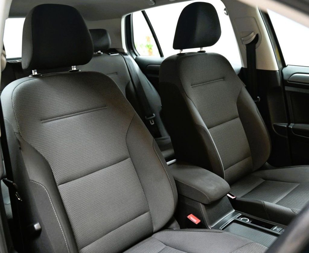 Used Volkswagen Golf 2018 for sale - 76459323: Photo 4