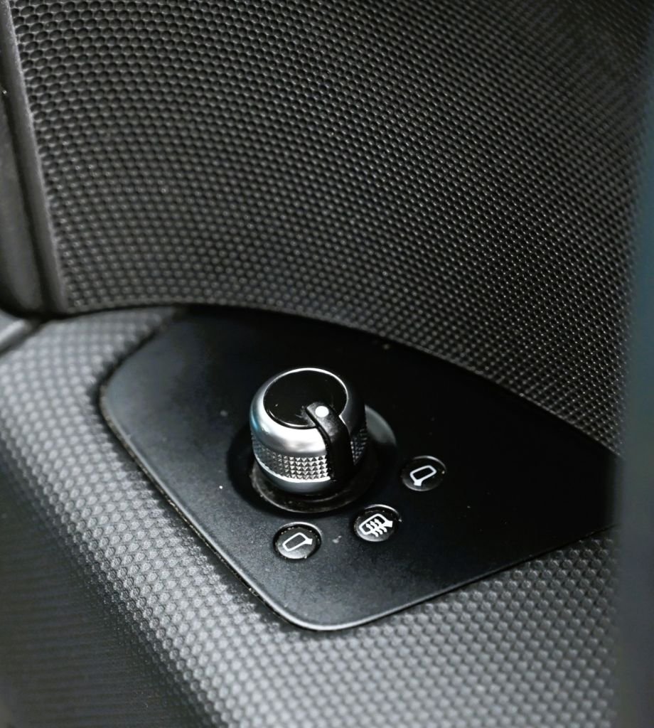 Used Audi TT 2010 for sale - 77621232: Photo 23