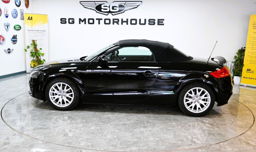 Used Audi TT 2010 for sale - 77621232: Photo 9