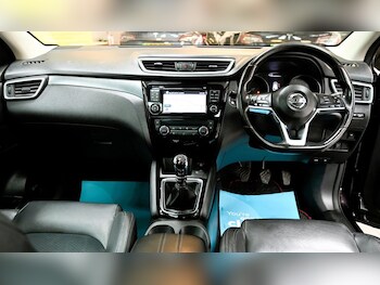 Used Nissan Qashqai 2018 for sale - 78377378: Photo