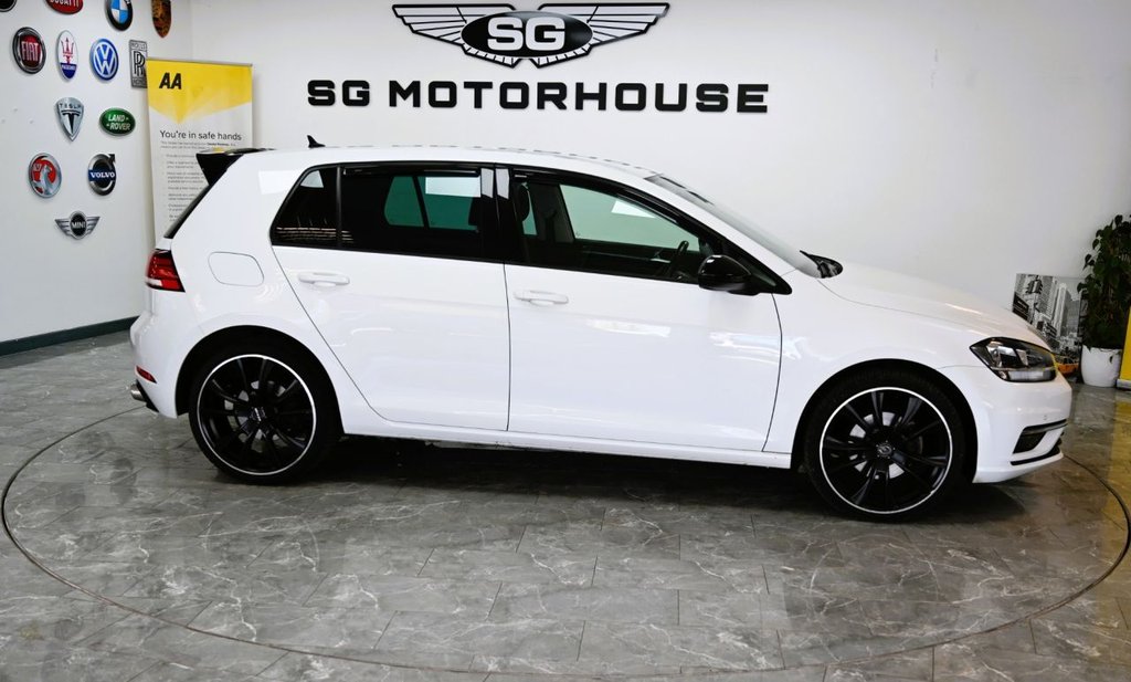 Used Volkswagen Golf 2019 for sale - 78220811: Photo 7