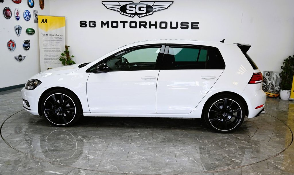 Used Volkswagen Golf 2019 for sale - 78220811: Photo 9