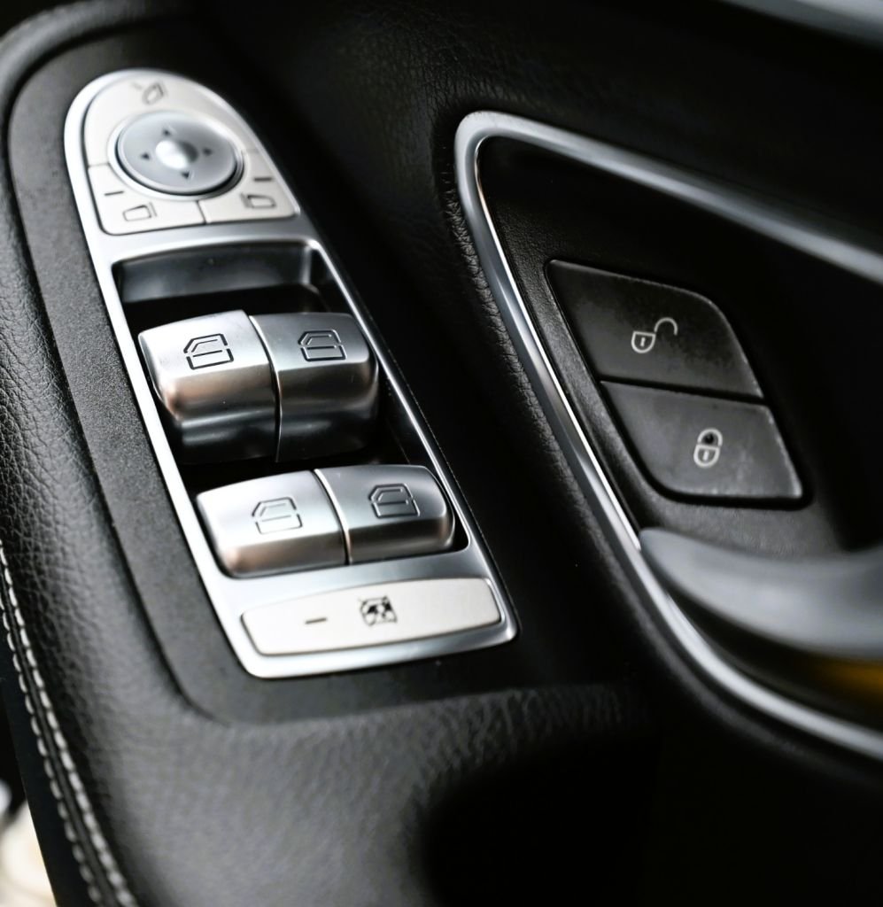 Used Mercedes-Benz C Class 2019 for sale - 76977497: Photo 19