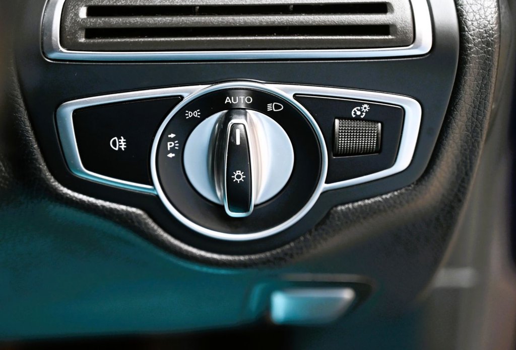 Used Mercedes-Benz C Class 2019 for sale - 76977497: Photo 20