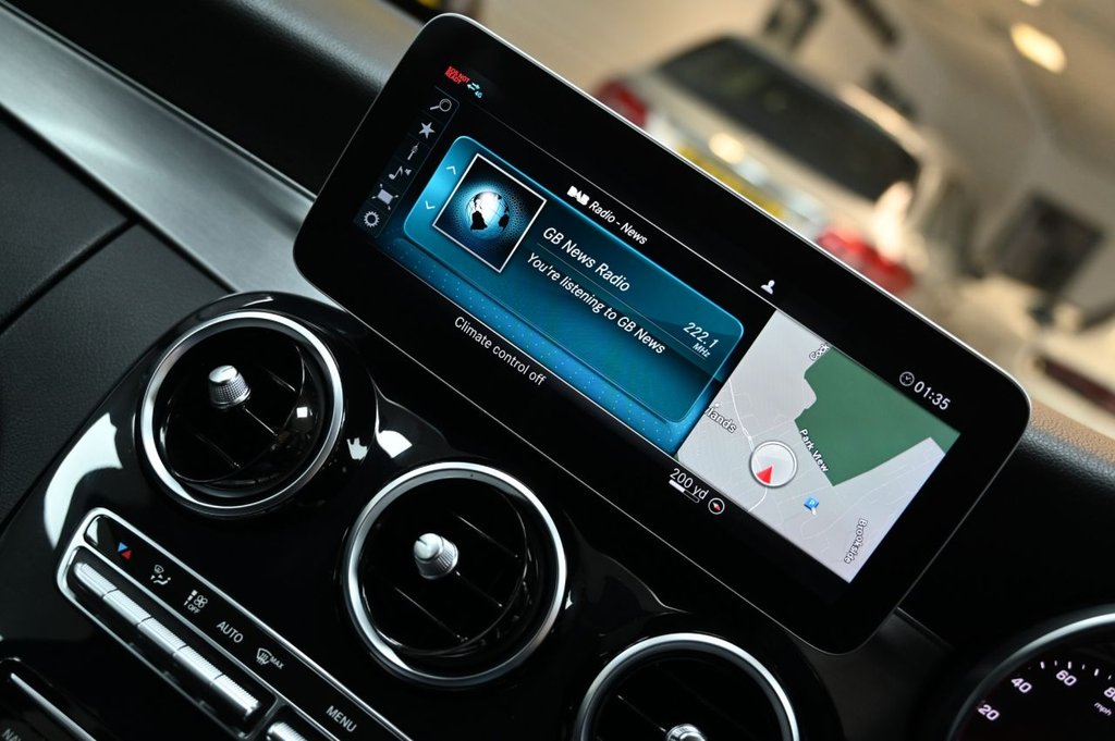 Used Mercedes-Benz C Class 2019 for sale - 76977497: Photo 28