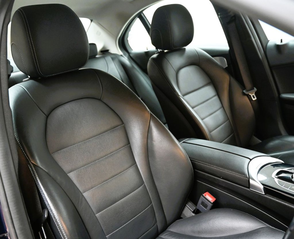 Used Mercedes-Benz C Class 2019 for sale - 76977497: Photo 4