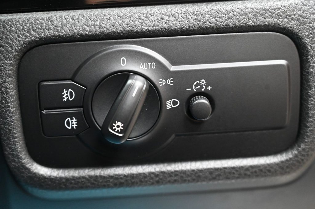 Used Volkswagen Touareg 2015 for sale - 77307388: Photo 19