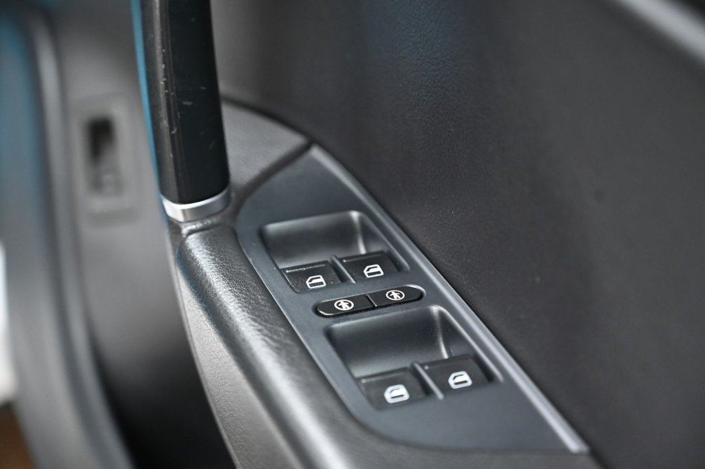 Used Volkswagen Touareg 2015 for sale - 77307388: Photo 20