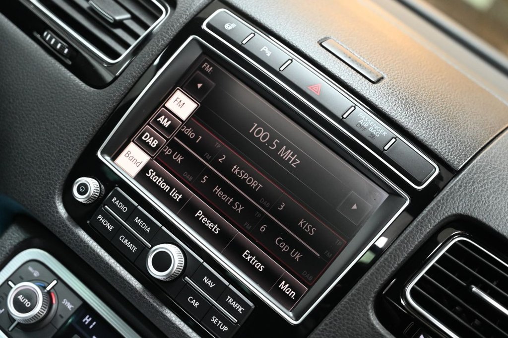 Used Volkswagen Touareg 2015 for sale - 77307388: Photo 26