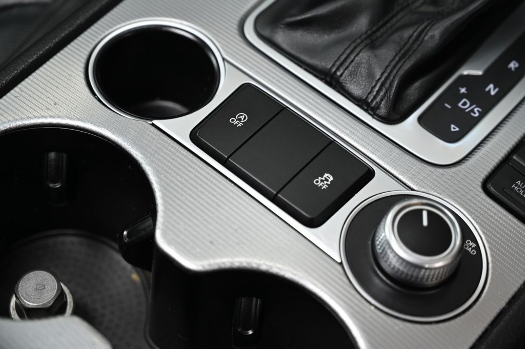 Used Volkswagen Touareg 2015 for sale - 77307388: Photo 30