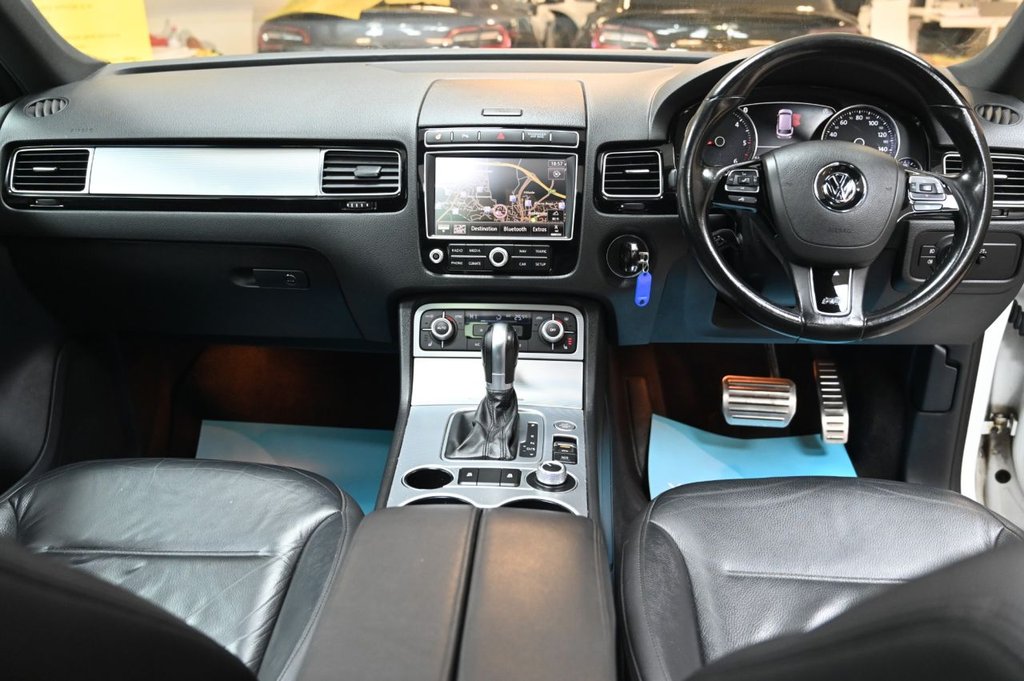 Used Volkswagen Touareg 2015 for sale - 77307388: Photo 4