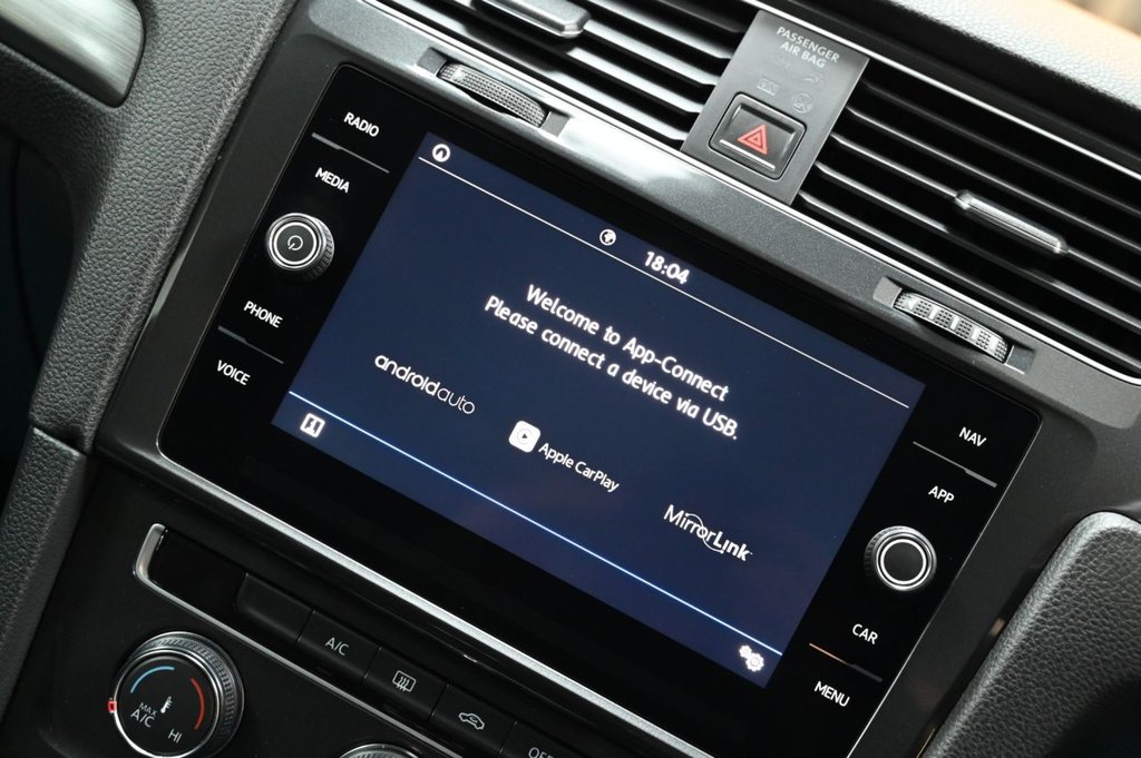 Used Volkswagen Golf 2018 for sale - 76731256: Photo 12