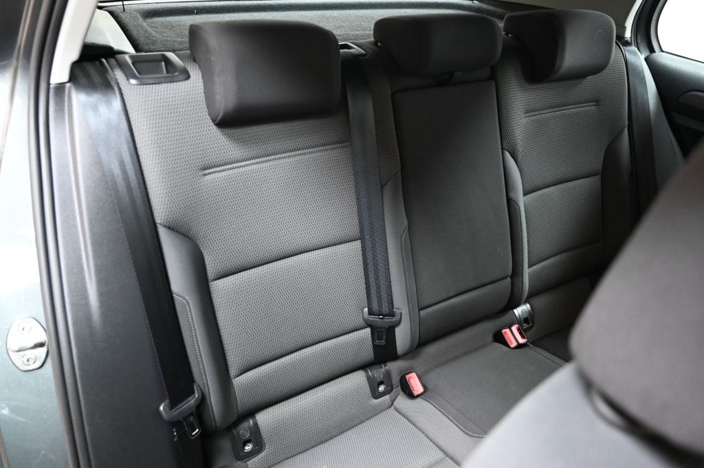 Used Volkswagen Golf 2018 for sale - 76731256: Photo 18