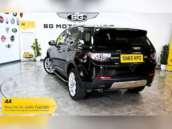 Used Land Rover Discovery Sport 2015 for sale - 78336420: Photo