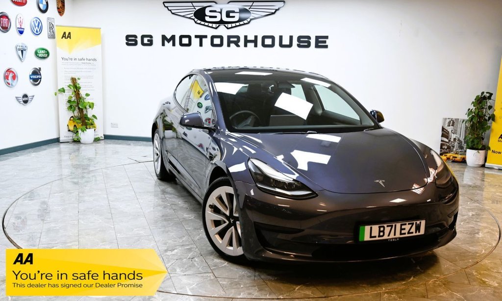 Used Tesla Model 3 2021 for sale - 76914823: Photo 1