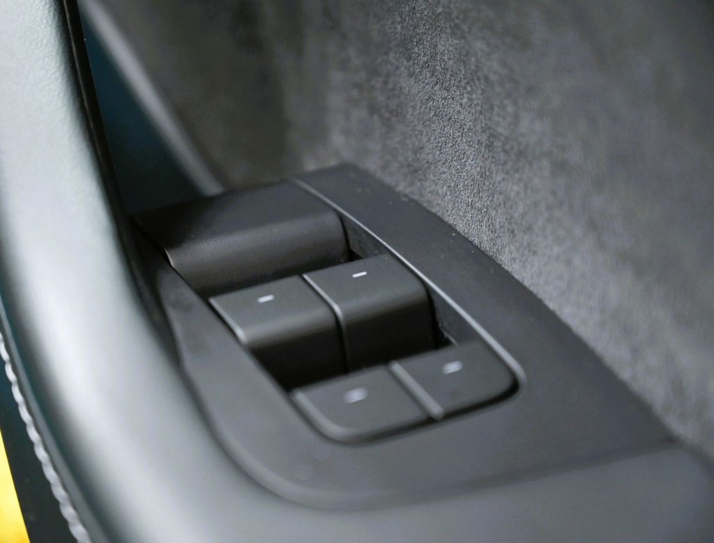 Used Tesla Model 3 2021 for sale - 76914823: Photo 15