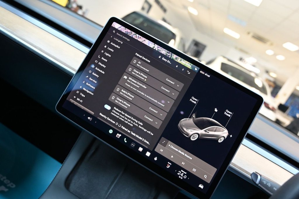 Used Tesla Model 3 2021 for sale - 76914823: Photo 21