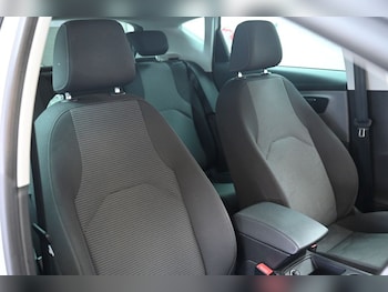 Used SEAT Leon 2018 for sale - 78246638: Photo