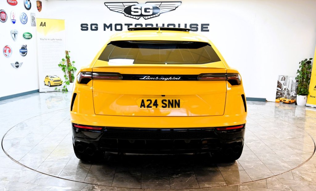 Used Lamborghini Urus 2019 for sale - 77792507: Photo 11