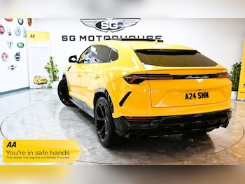 Used Lamborghini Urus 2019 for sale - 77792507: Photo
