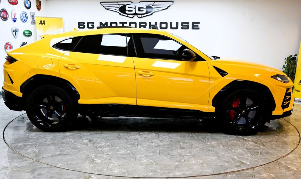 Used Lamborghini Urus 2019 for sale - 77792507: Photo 8