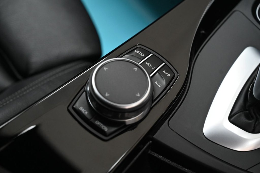 Used BMW 3 Series 2018 for sale - 76586599: Photo 18