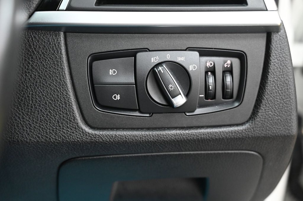 Used BMW 3 Series 2018 for sale - 76586599: Photo 19