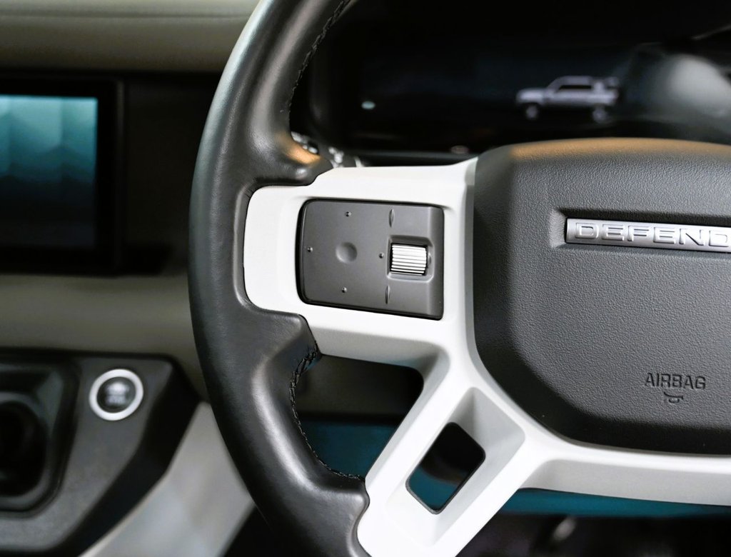 Used Land Rover Defender 2022 for sale - 78088313: Photo 28