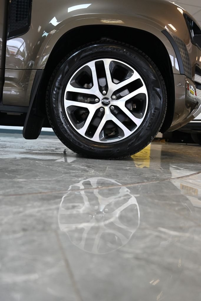 Used Land Rover Defender 2022 for sale - 78088313: Photo 35