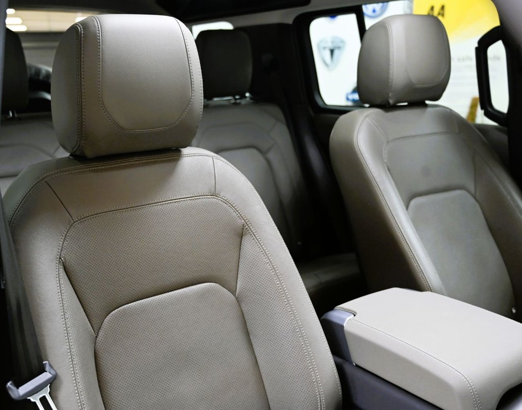 Used Land Rover Defender 2022 for sale - 78088313: Photo 5