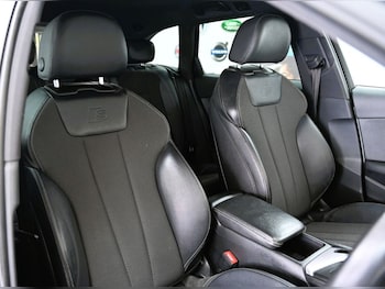 Used Audi A4 2017 for sale - 78563123: Photo