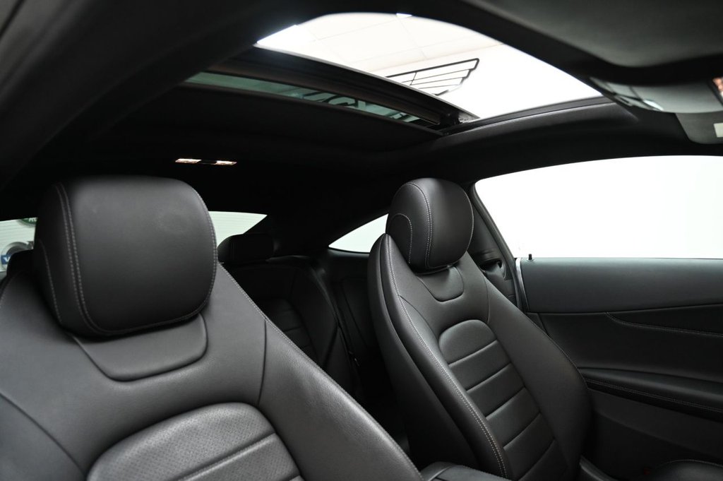 Used Mercedes-Benz C Class 2016 for sale - 76586663: Photo 3