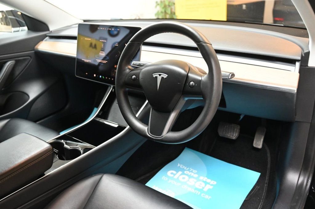 Used Tesla Model 3 2020 for sale - 77627470: Photo 15