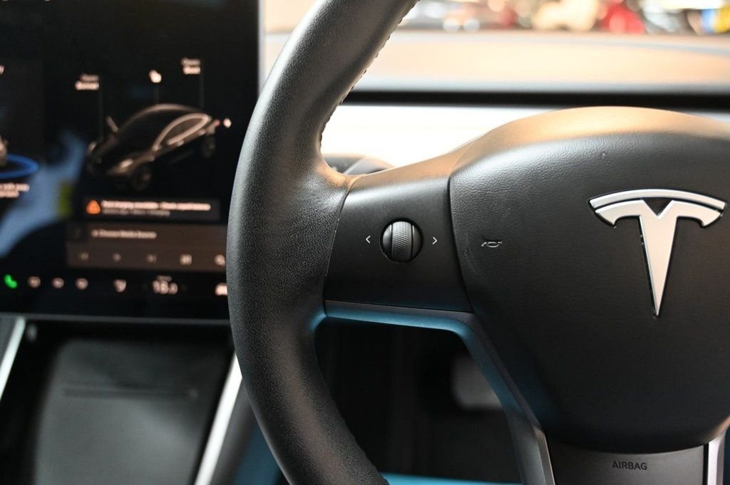 Used Tesla Model 3 2020 for sale - 77627470: Photo 25