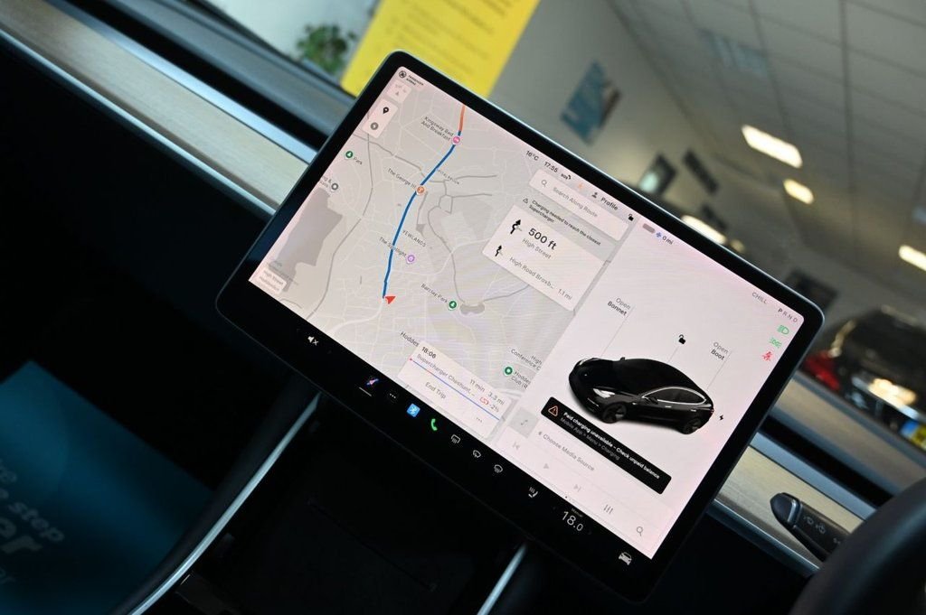 Used Tesla Model 3 2020 for sale - 77627470: Photo 5