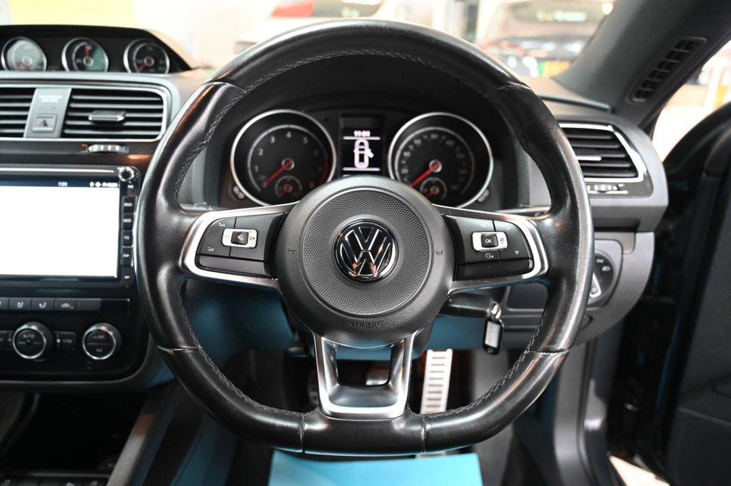 Used Volkswagen Scirocco 2017 for sale - 78088418: Photo 16