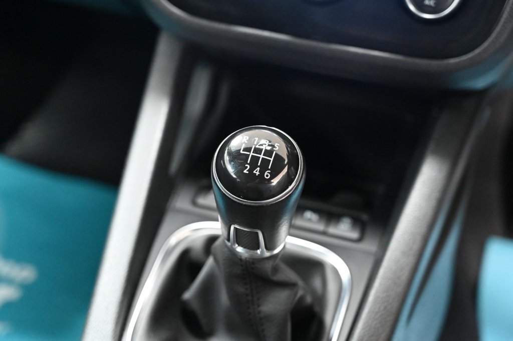 Used Volkswagen Scirocco 2017 for sale - 78088418: Photo 18