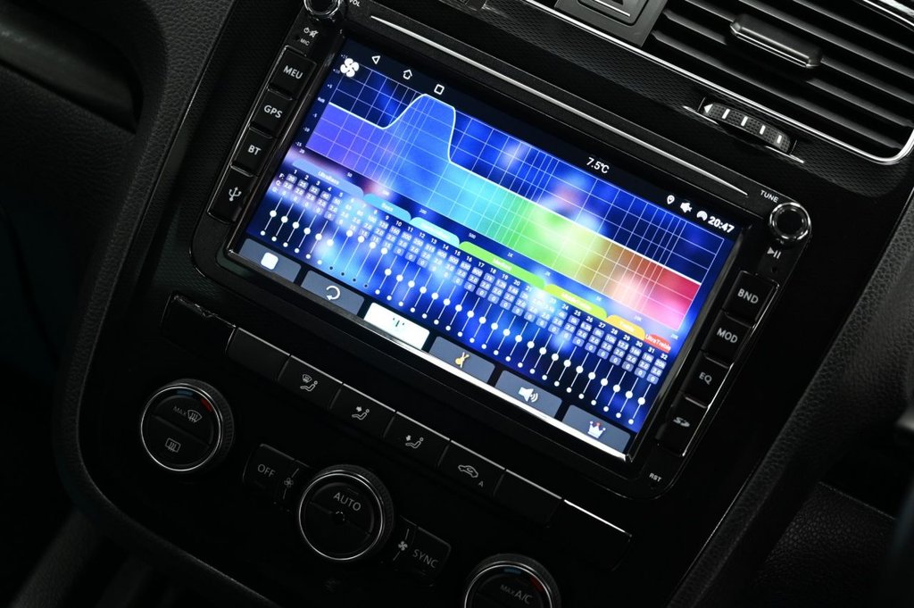 Used Volkswagen Scirocco 2017 for sale - 78088418: Photo 28