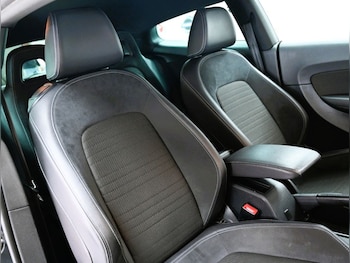 Used Volkswagen Scirocco 2017 for sale - 78088418: Photo