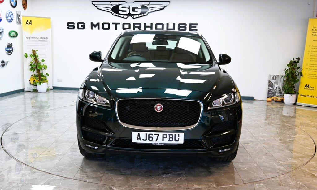 Used Jaguar F-Pace 2017 for sale - 76434412: Photo 8