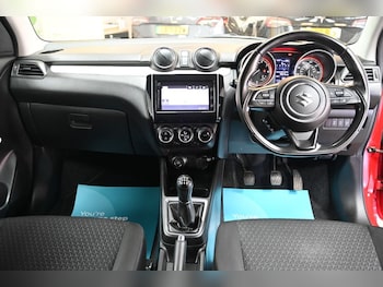 Used Suzuki Swift 2017 for sale - 77660130: Photo