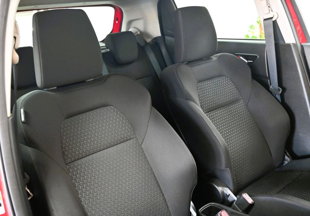 Used Suzuki Swift 2017 for sale - 77660130: Photo 4