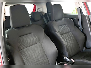 Used Suzuki Swift 2017 for sale - 77660130: Photo