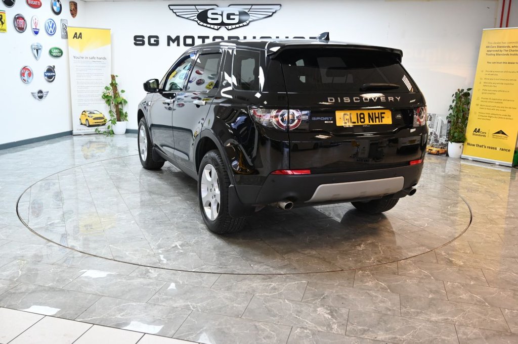 Used Land Rover Discovery Sport 2018 for sale - 77885024: Photo 12