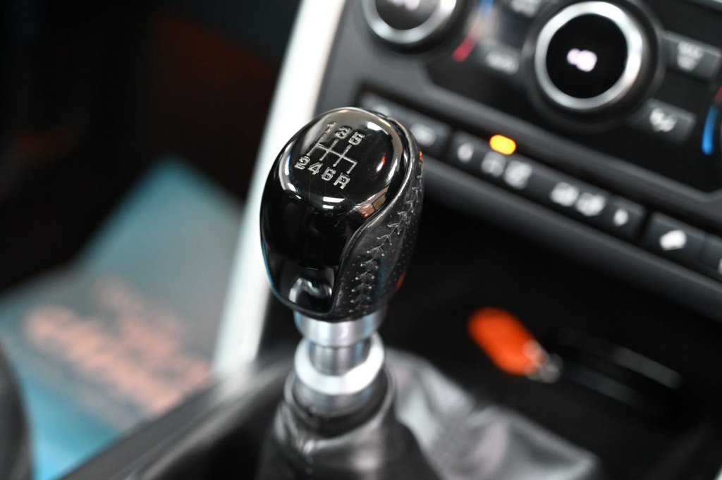 Used Land Rover Discovery Sport 2018 for sale - 77885024: Photo 24