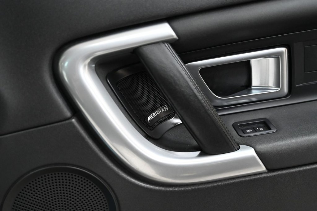 Used Land Rover Discovery Sport 2018 for sale - 77885024: Photo 32