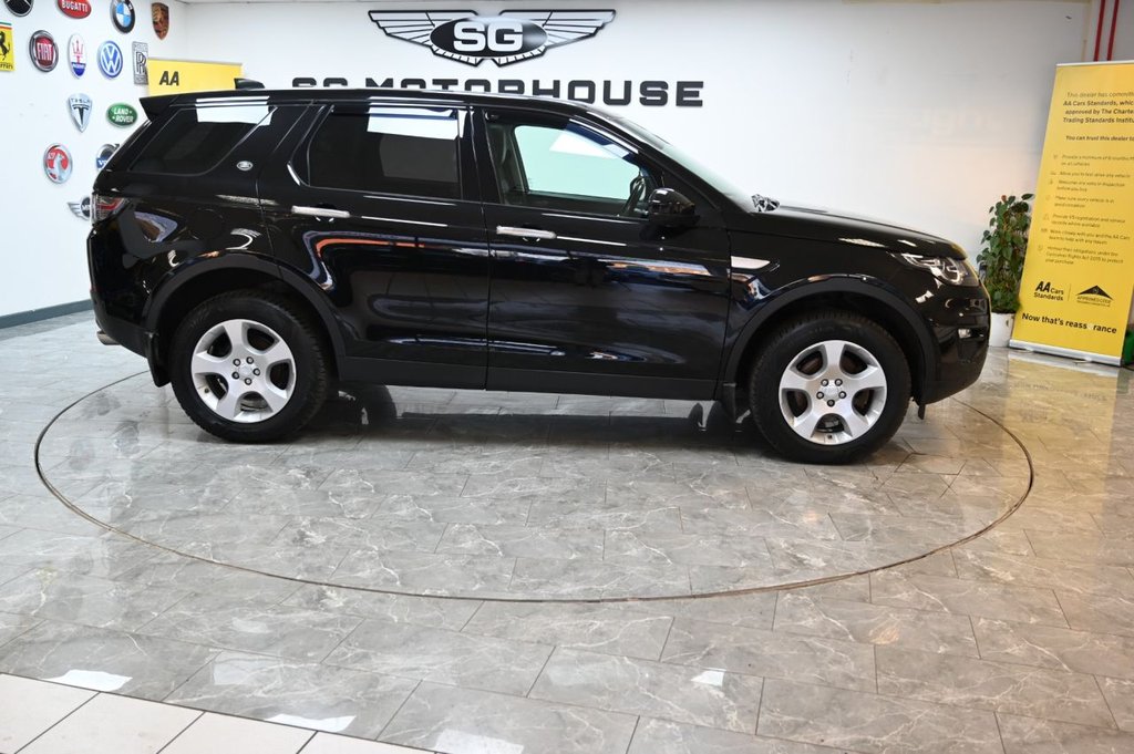 Used Land Rover Discovery Sport 2018 for sale - 77885024: Photo 9