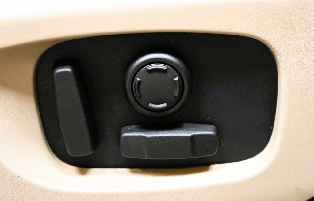 Used Land Rover Discovery Sport 2018 for sale - 77067582: Photo 15